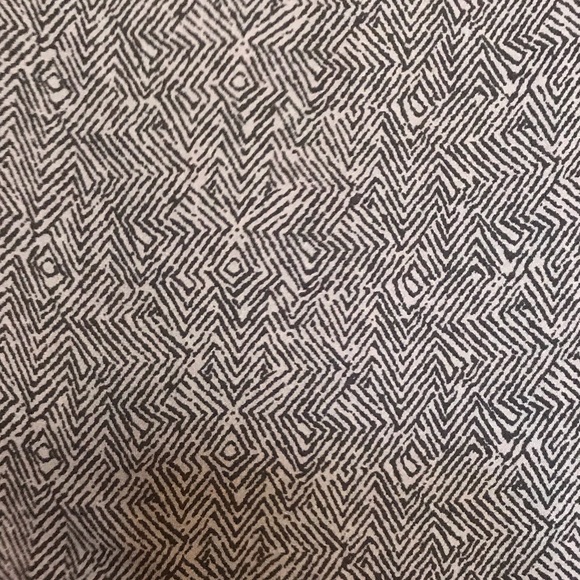 Joie Black & Grey Tie Neck Print Silk Blouse - Picture 3 of 6